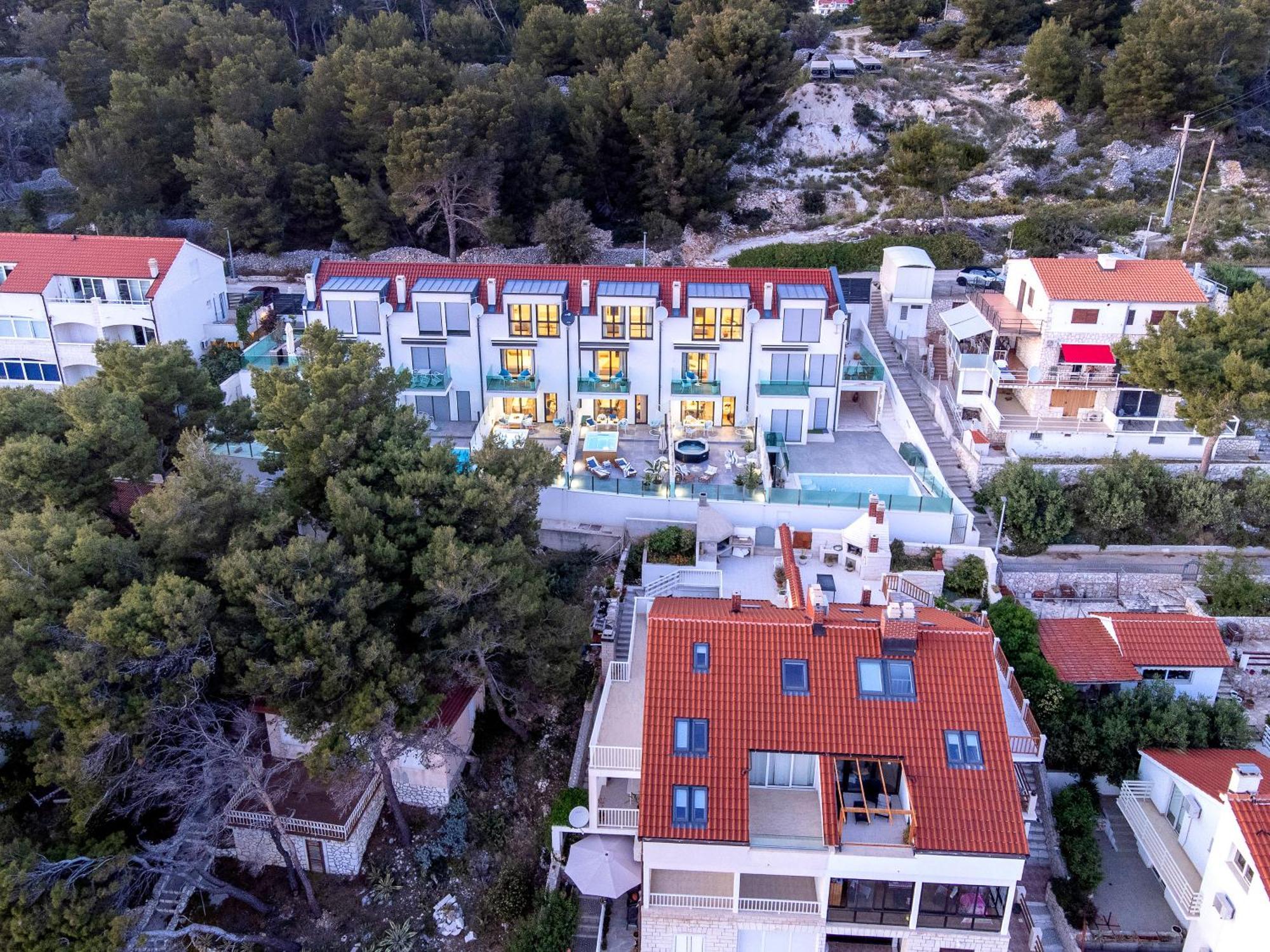 New! Relux - Zf Hvar Hvar Town Luaran gambar
